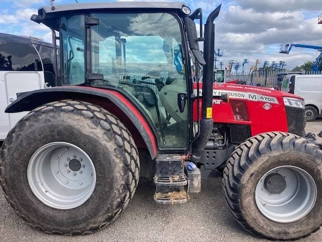 Massey Ferguson 4708M