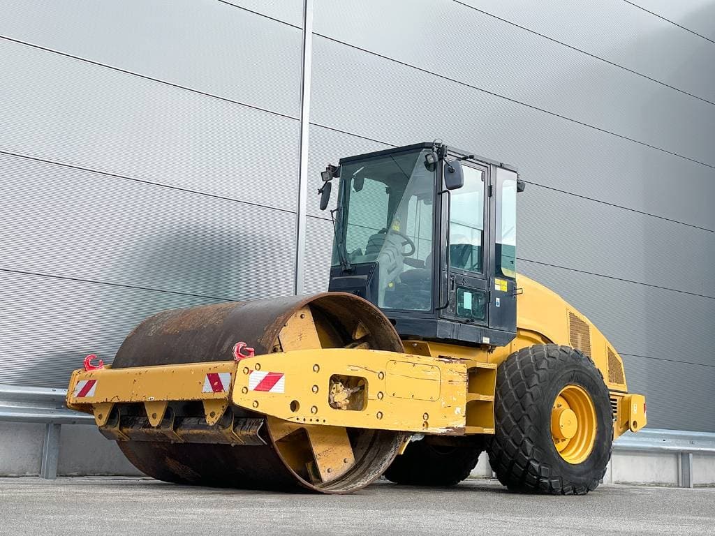 CAT CS56