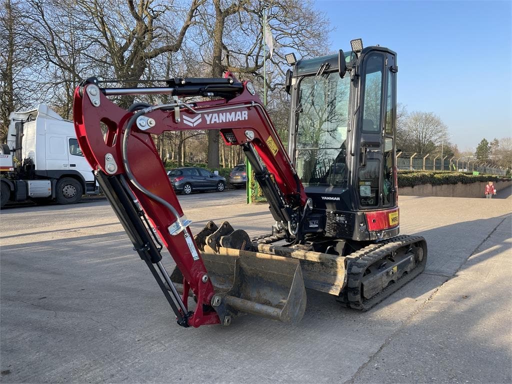Yanmar VIO26-6