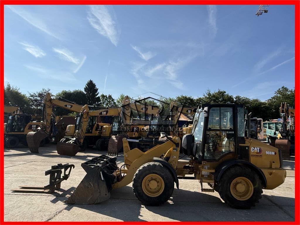 CAT 908M
