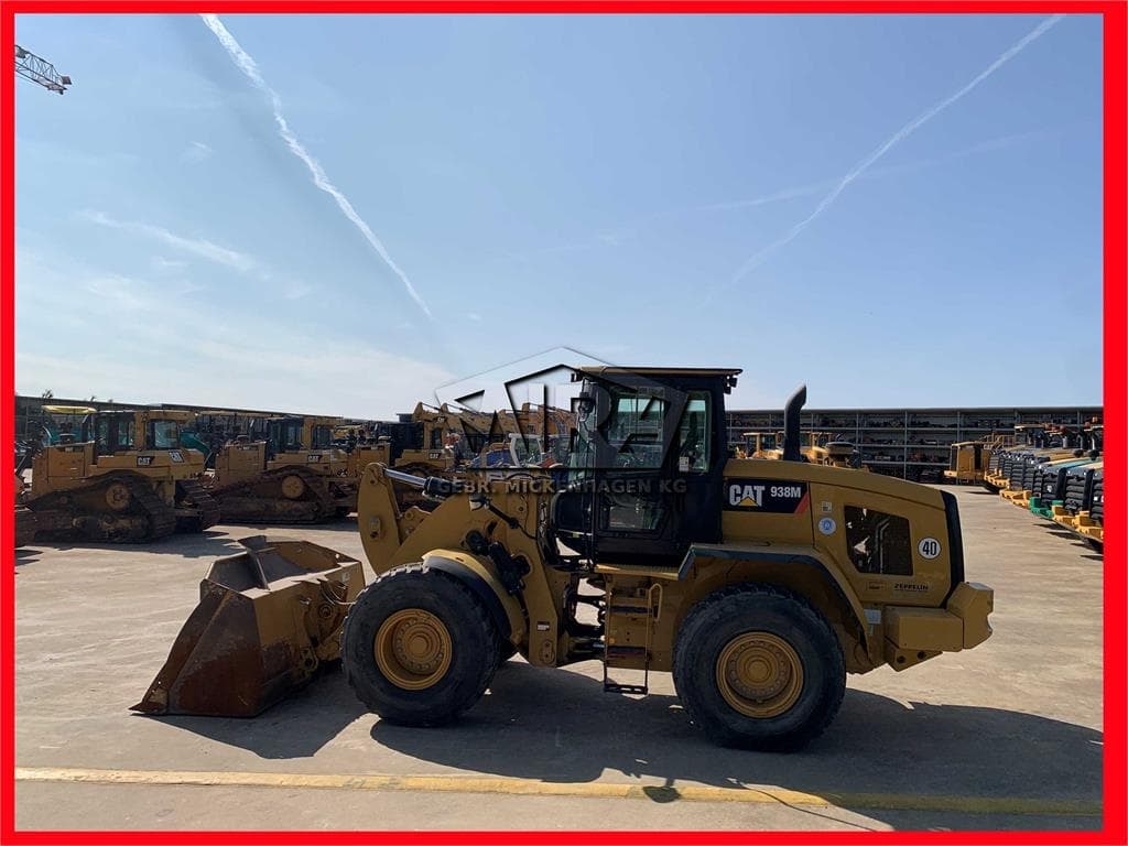 CAT 938M