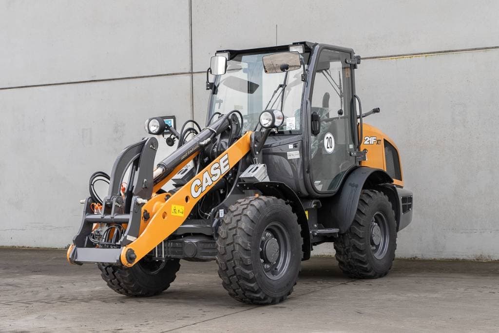 CASE 21 F