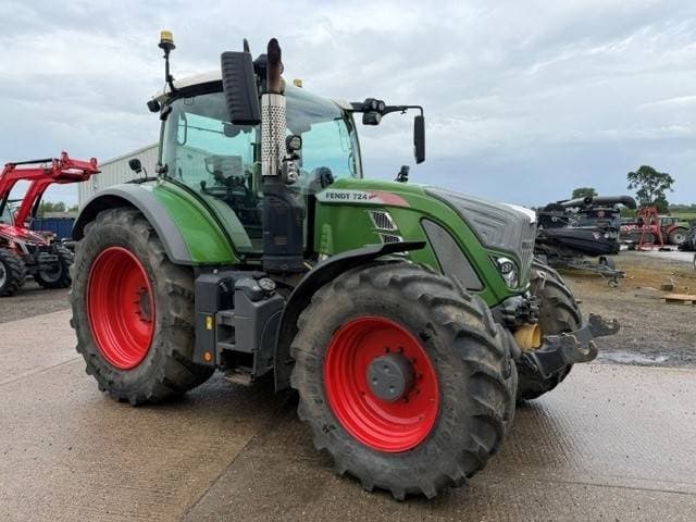 Fendt 724 Vario Profi Plus