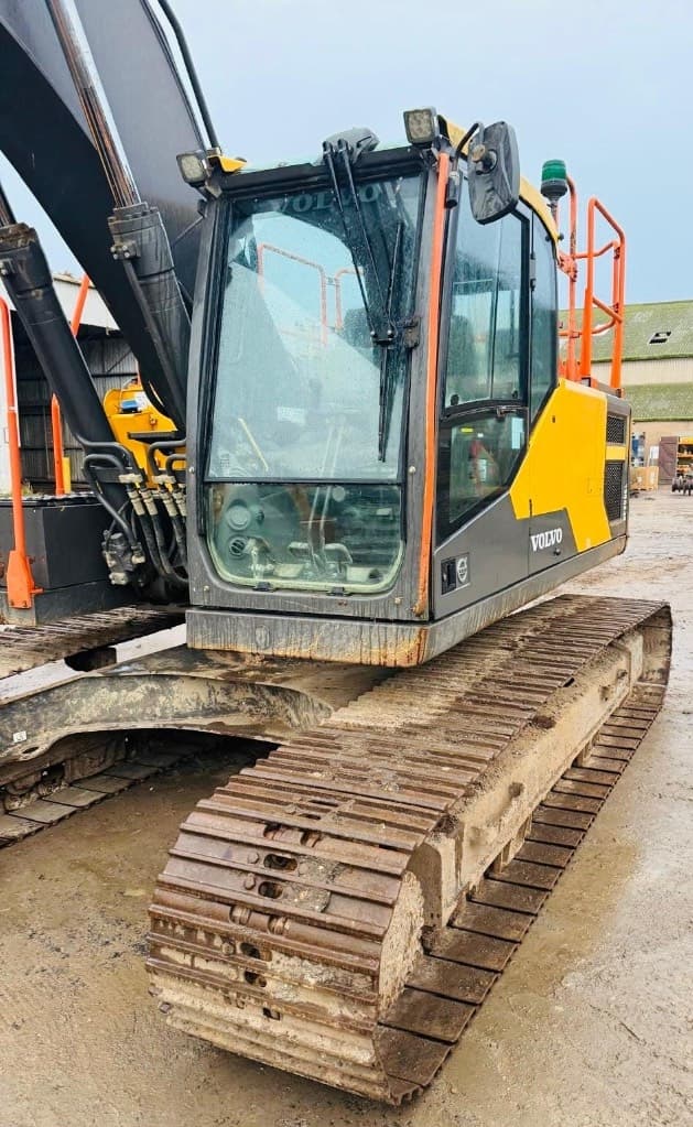 Volvo EC200EL