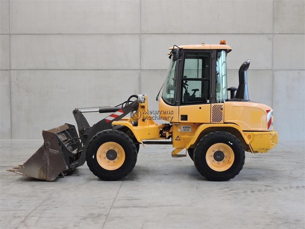 Volvo L30G